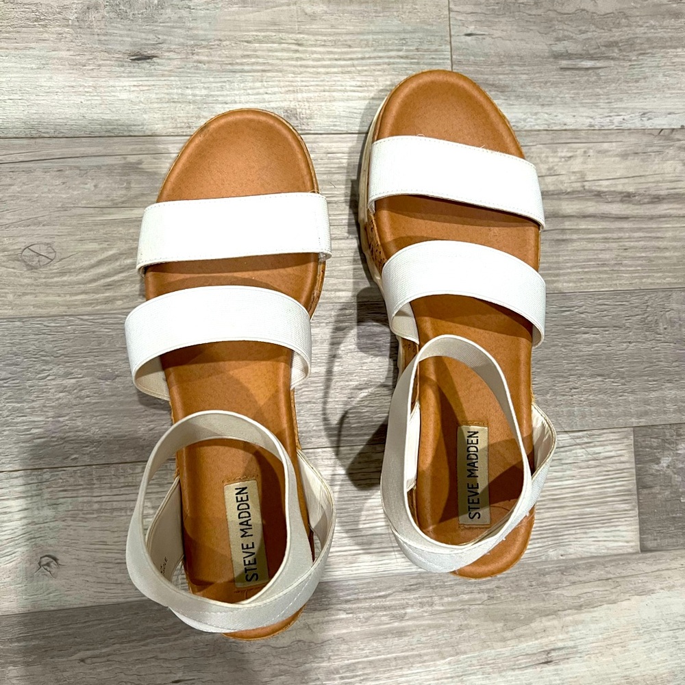 Steve Madden platform sandals